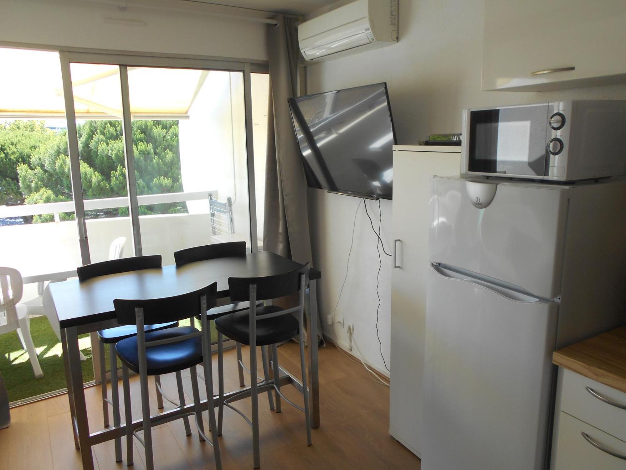Vittoria Immobilier 7 -Reglement Sur Place - Cheques Vacances Acceptes La Grande Motte Oda fotoğraf