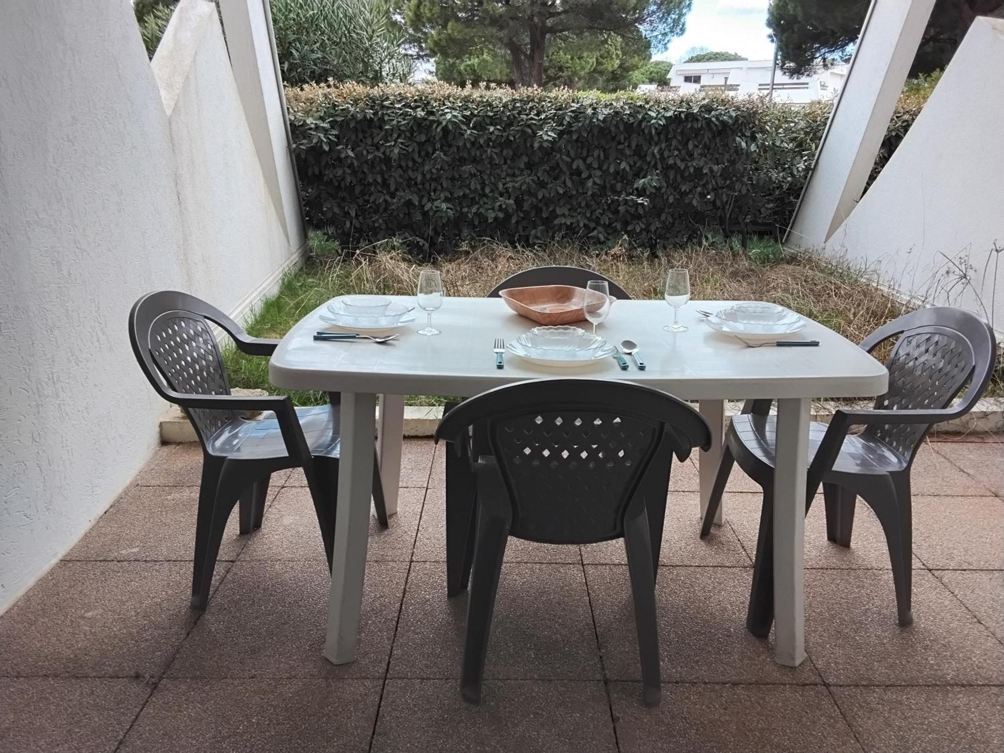 Vittoria Immobilier 7 -Reglement Sur Place - Cheques Vacances Acceptes La Grande Motte Dış mekan fotoğraf